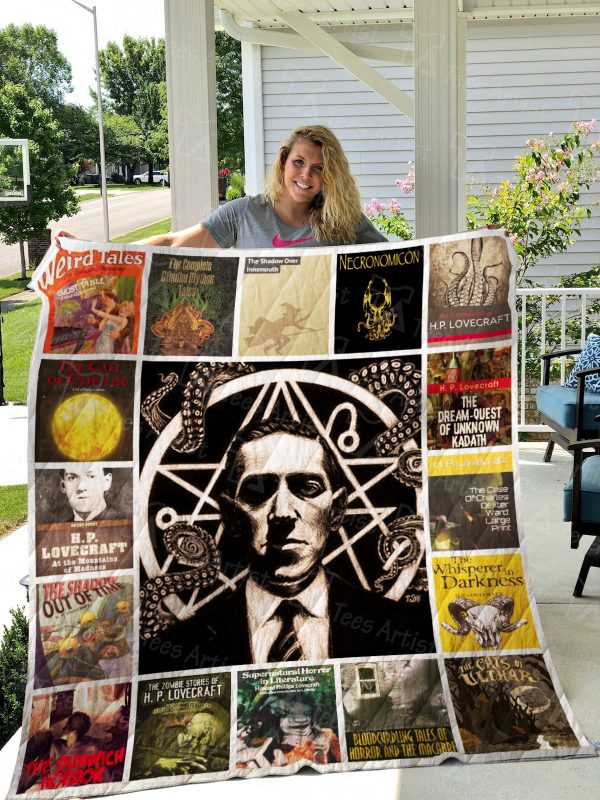 H. P. Lovecraft Quilt Blanket 01033