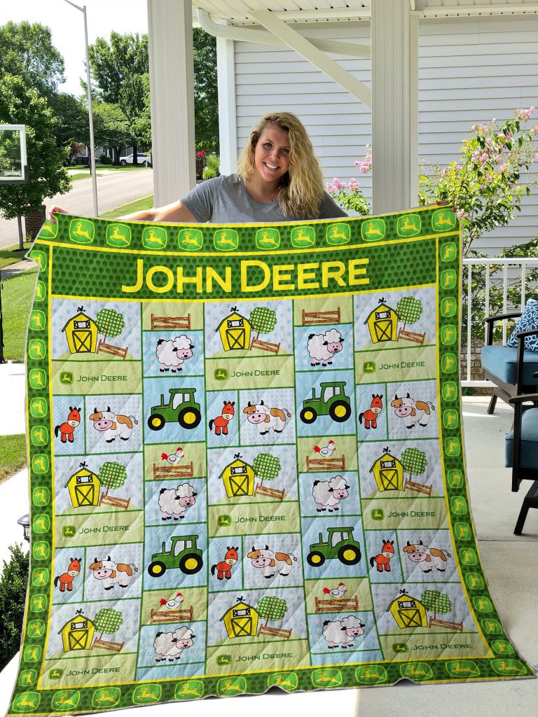 john-deere-quilt-blanket-01-featured-quilts