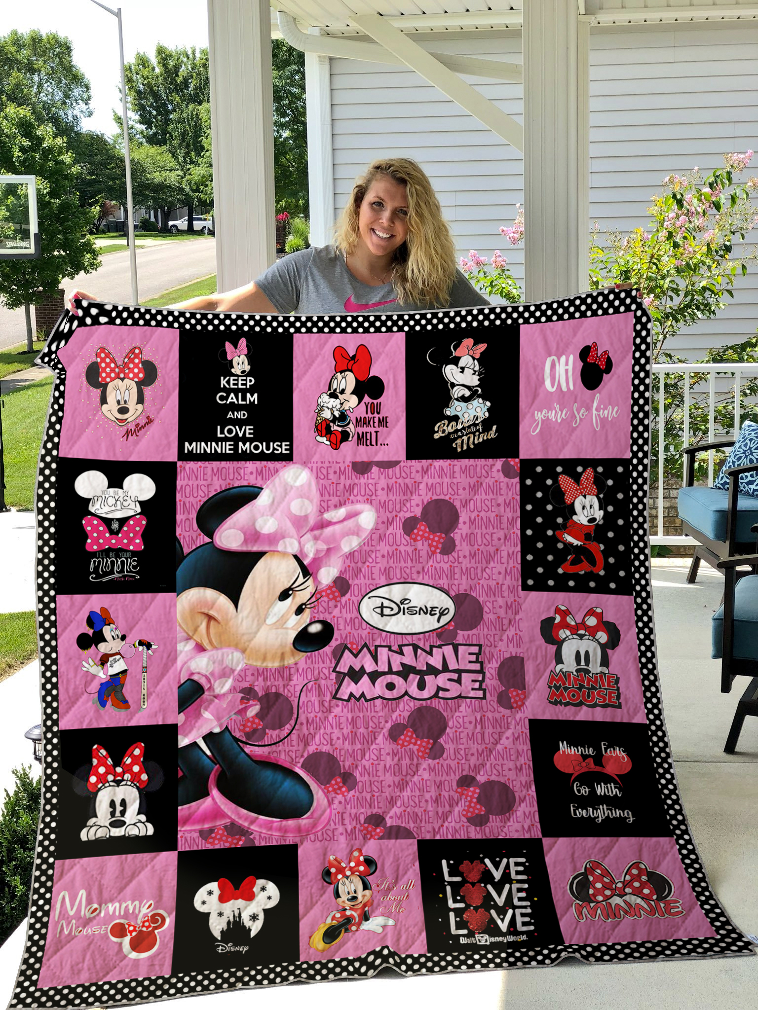 minnie-mouse-quilt-blanket-featured-quilts