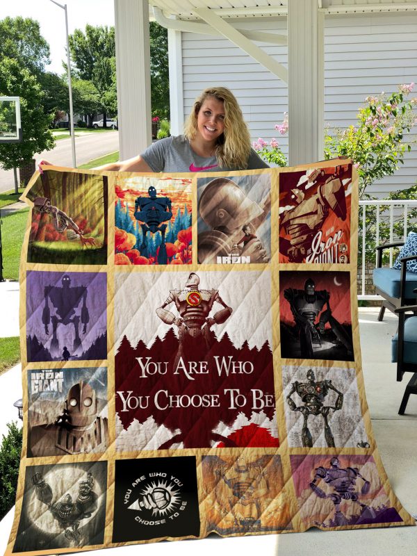 The Iron Giant Quilt Blanket